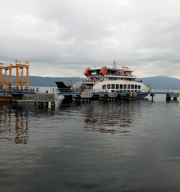 Ferry-Ajibata-simanindo