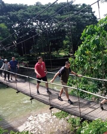 Trekking