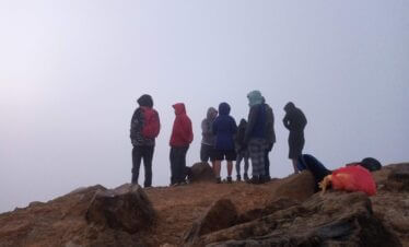 hiking sibayak sunrise tour